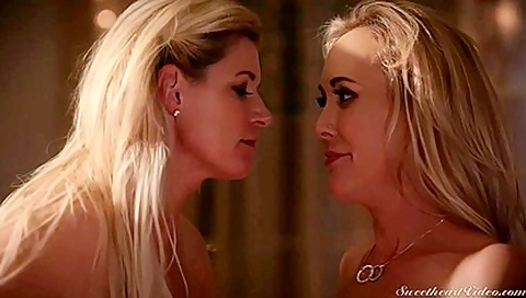 Brandi Love And India Summer - Mature Lesbians And Licking Passionately In Bed