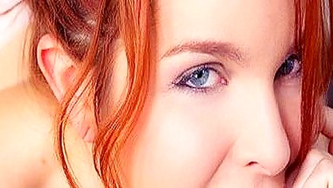 Close Ups Free