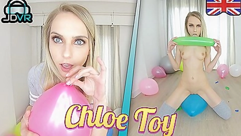 Balloon Popping - Cute teen 18+ Nude Solo With Chloe Toy