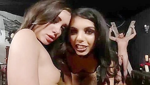 Female Demons Want Your Semen - Audrey Royal, Gia Paige And Felicity Feline